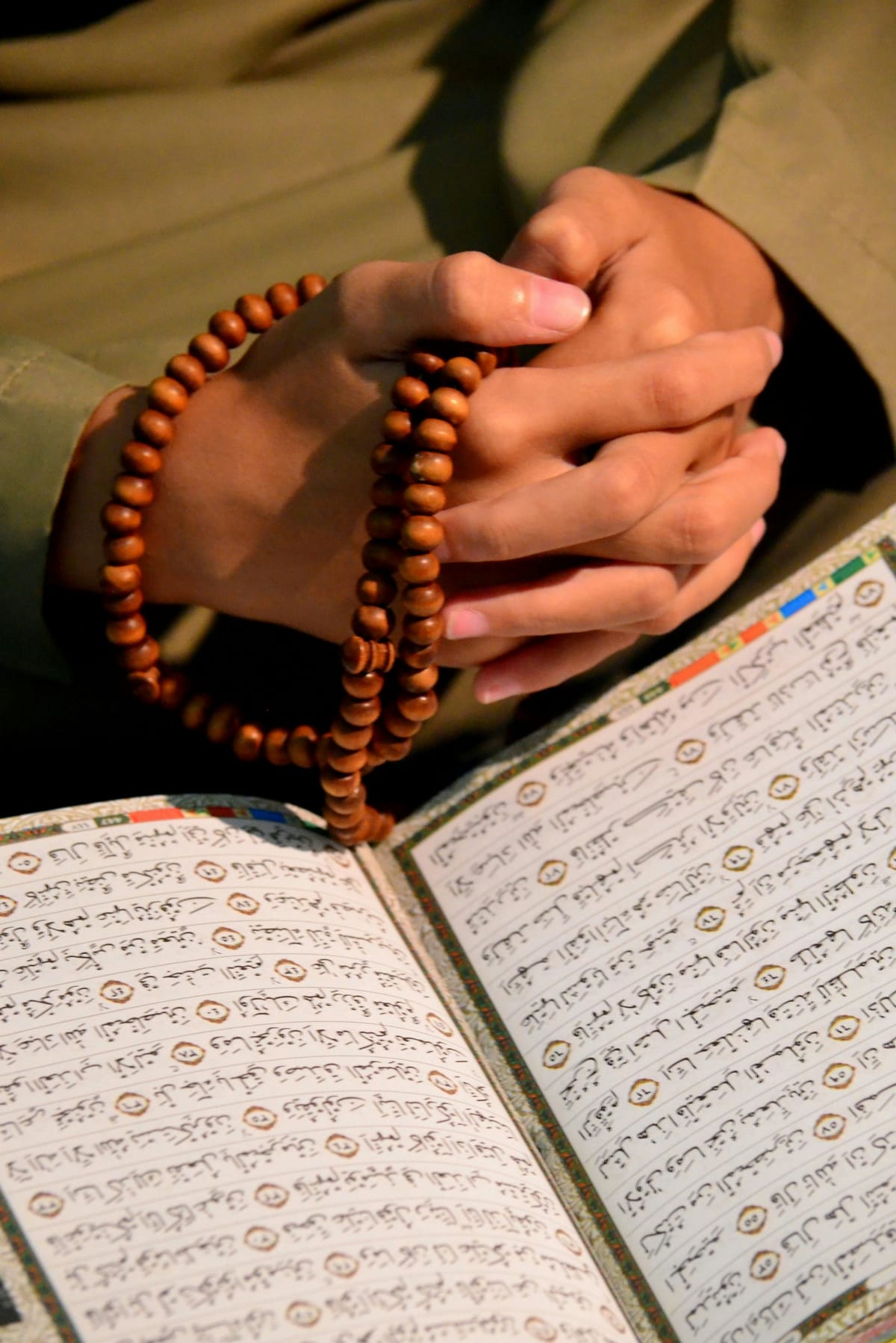 Worship and Basics: How to Pray Salah Step by Step For Beginners