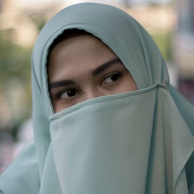 Ayesha Tanveer — Co-Founder at D'amour Muslim