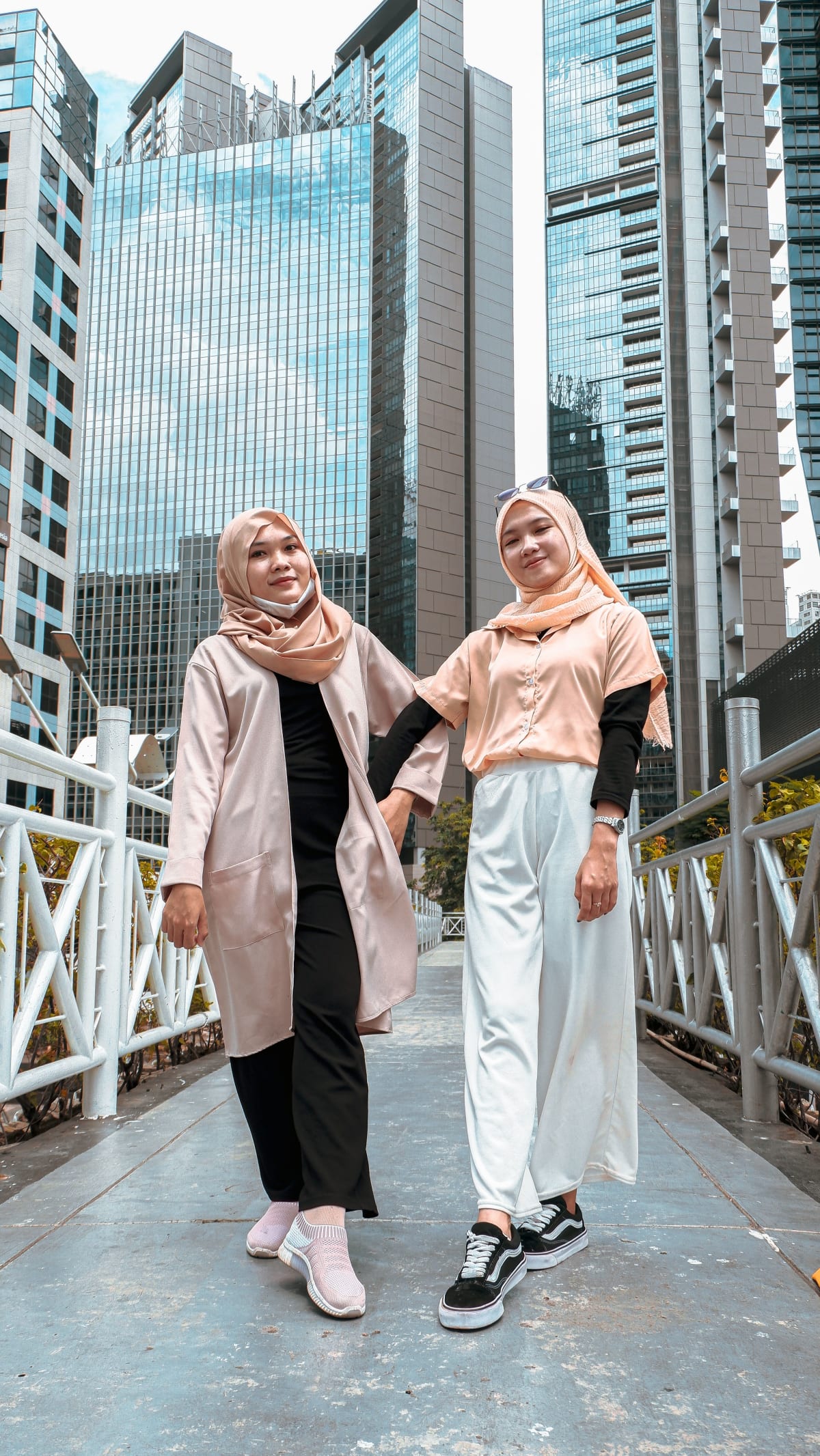 Discover Islamic guidance to strengthen family relationships while living abroad