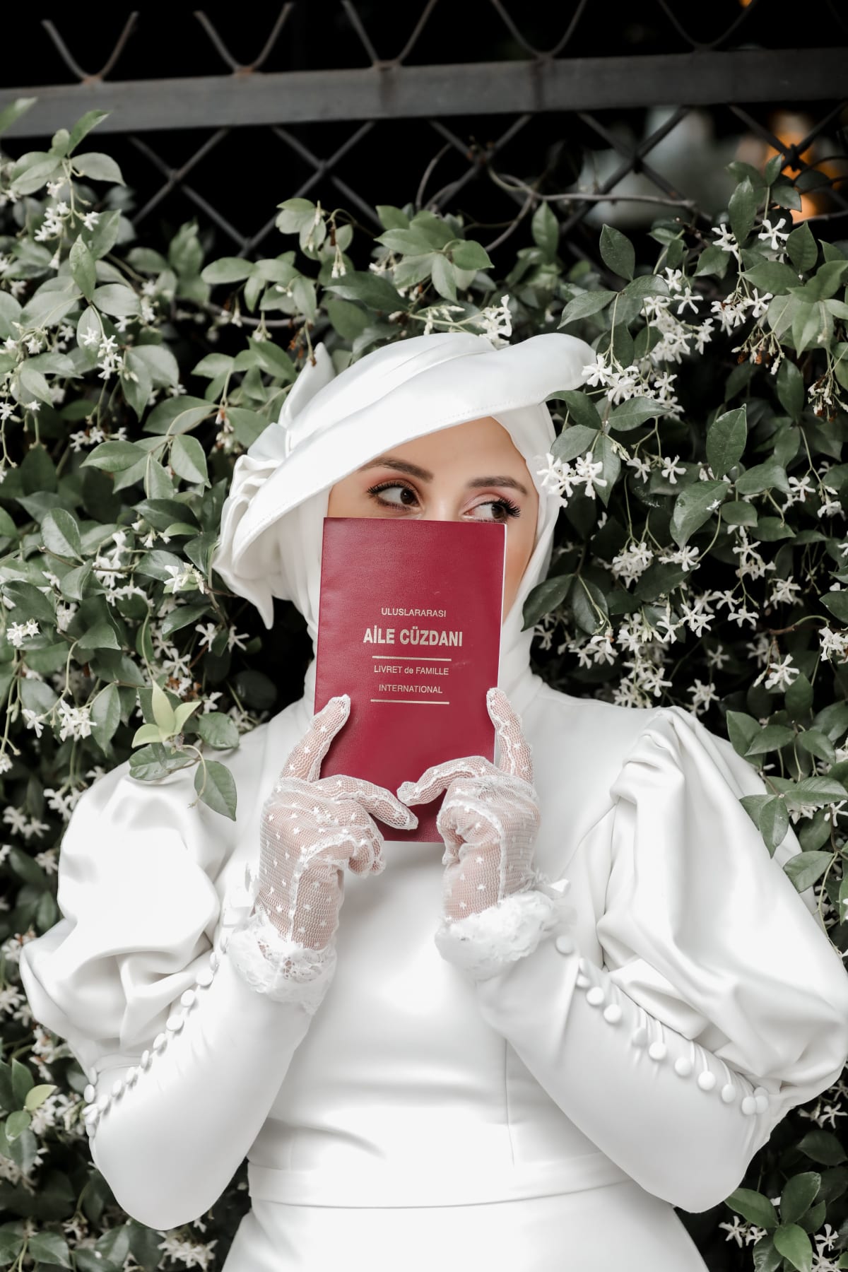How to write a winning Muslim marriage biodata with ideas of a template.