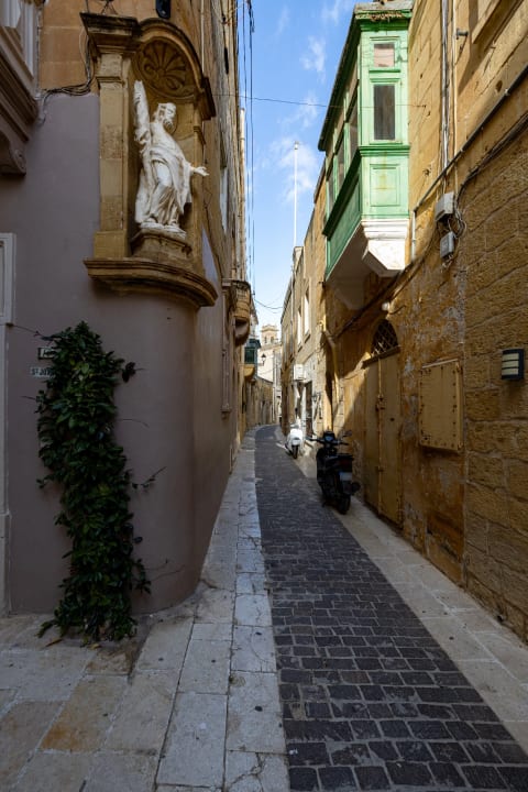 Andrew, Triq San Indrija, Victoria, Gozo