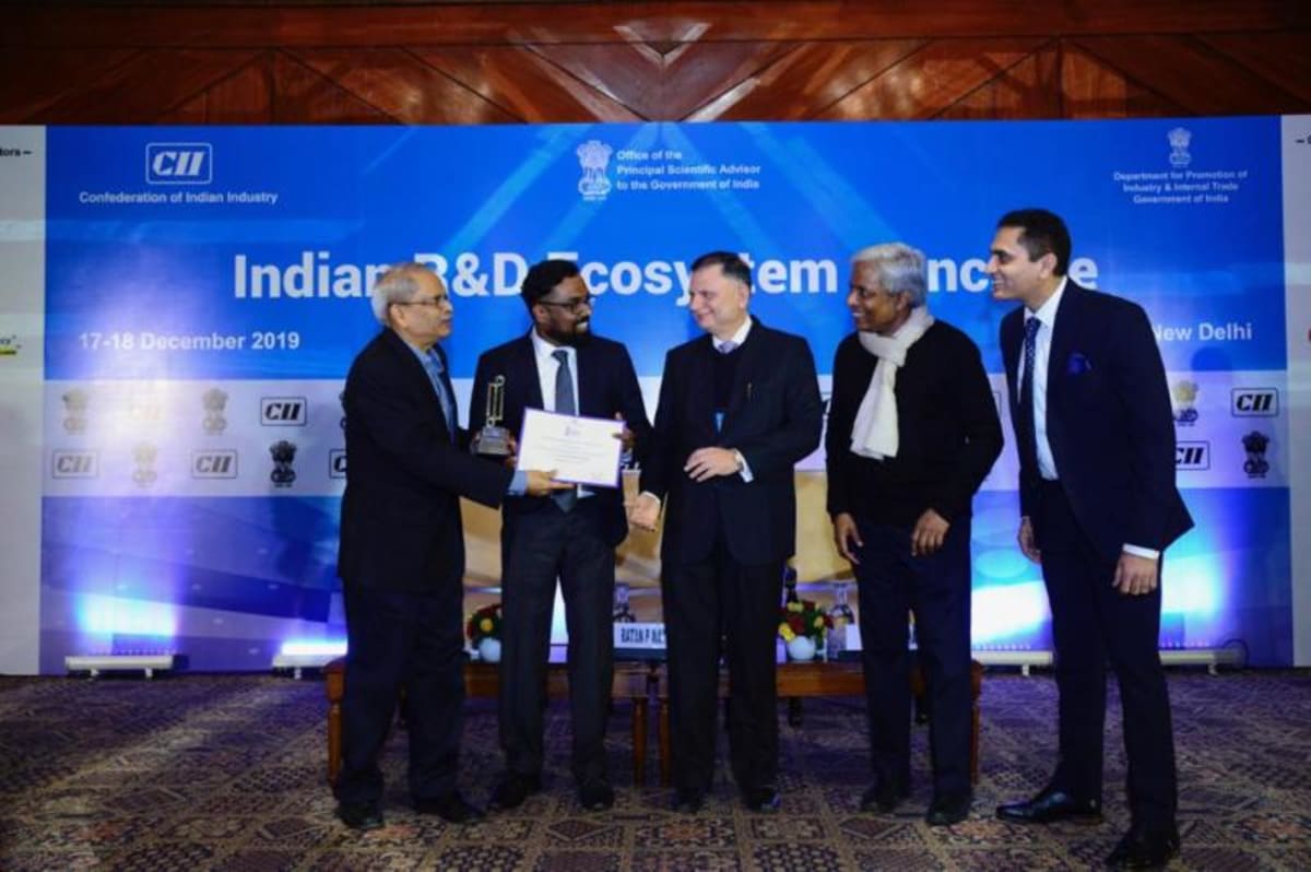 CII innovation award ceremony recognizing LooCafe