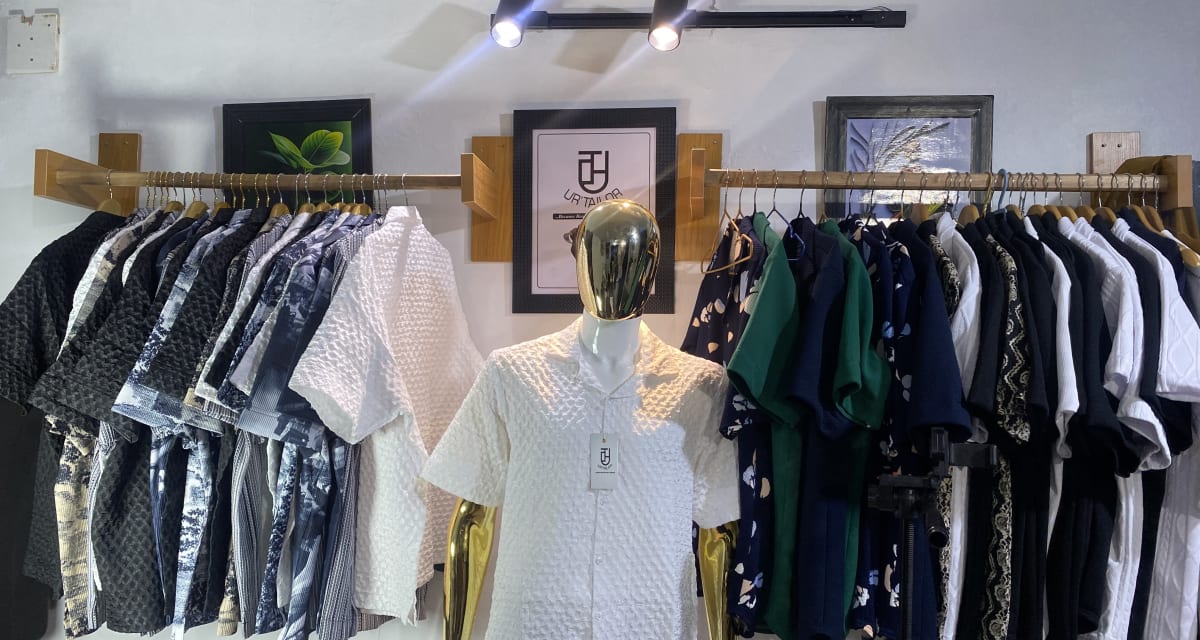 Store banner