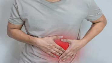 आंतों में सूजन के लक्षण: न करें नजरअंदाज, समय रहते पहचानें संकेत