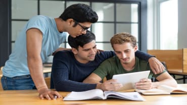 JKBOSE 10वीं, 12वीं परिणाम 2025 घोषित | रिजल्ट लिंक, टॉपर लिस्ट और पास प्रतिशत जानें