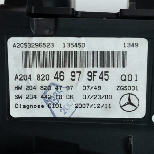 Mercedes_Benz_W204_Display_Screen_2.png