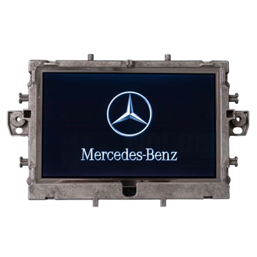 Mercedes-Benz_W204_Command_Screen_5.png
