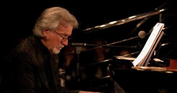 Alan Broadbent Trio