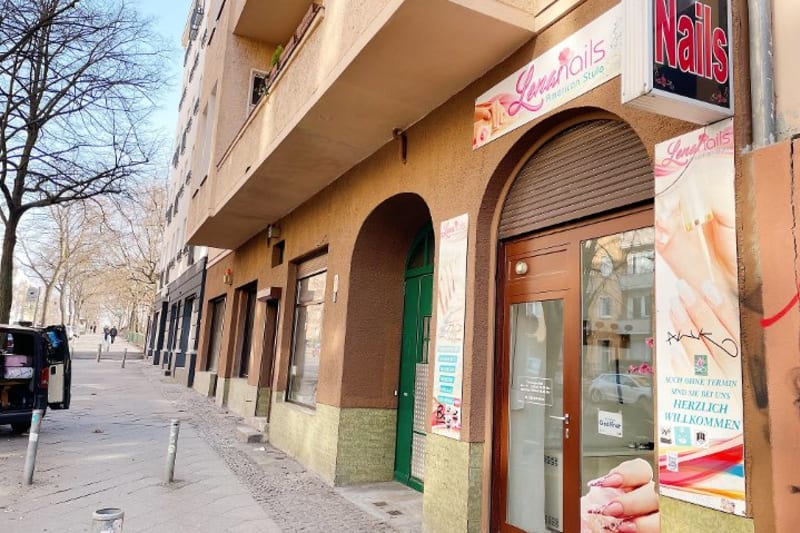 Lena Nails American Style