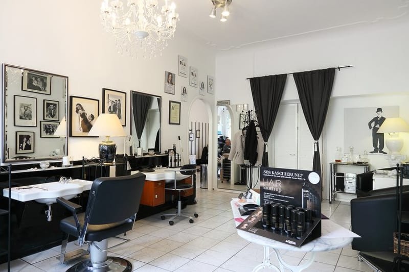 Friseursalon Scheibe