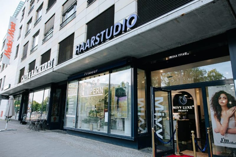 𝐌𝐈𝐕𝐘 𝐋𝐔𝐗𝐄 𝐁𝐄𝐀𝐔𝐓𝐘® | Luxury Hair, Lashes & Nails