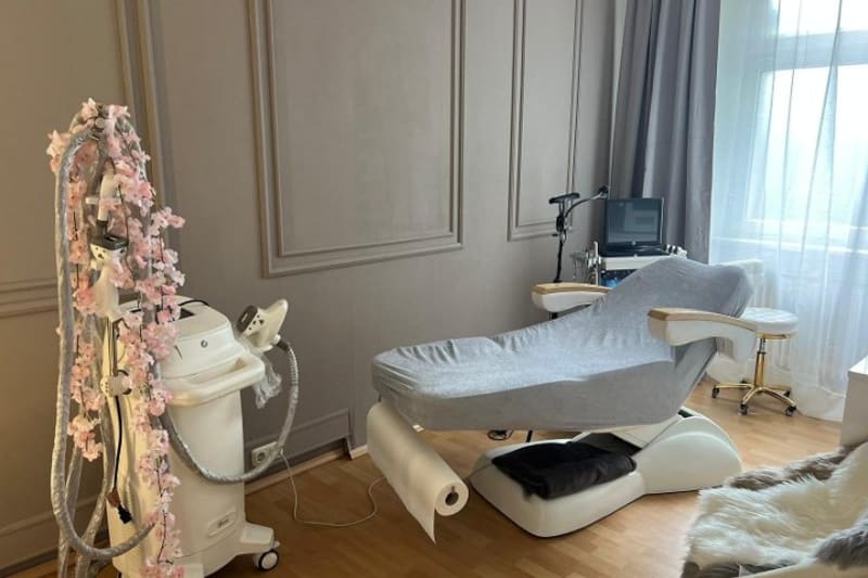 MJ Beauty Lounge
