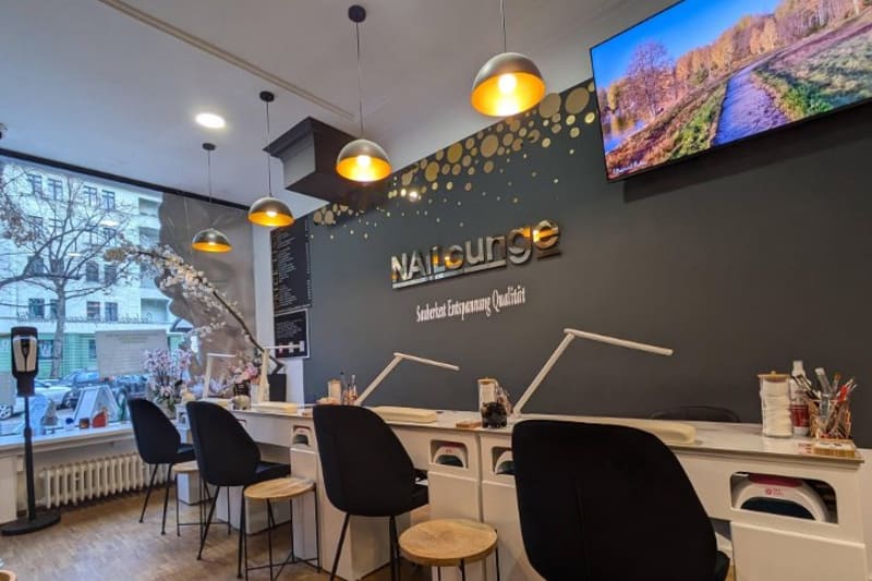 Nailounge 101