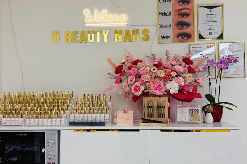 U Beauty Nails & Lashes am U-Bahn Fehrbelliner Platz