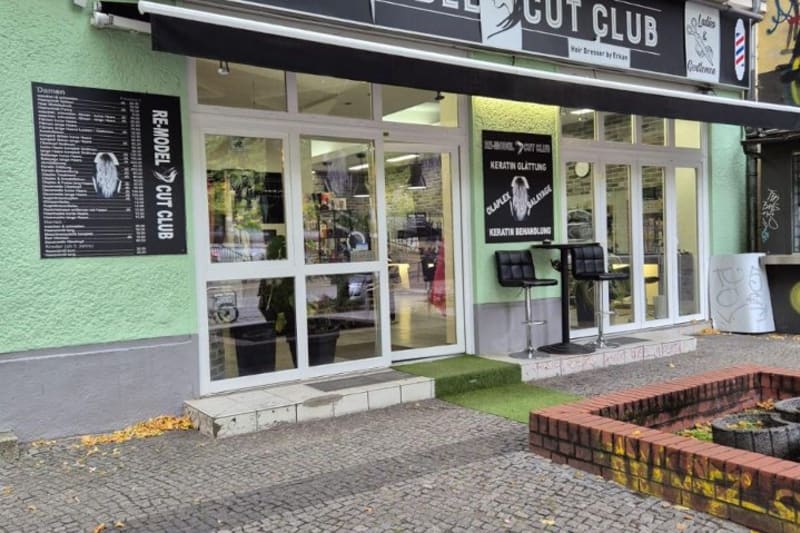 RE-MODEL CUT CLUB