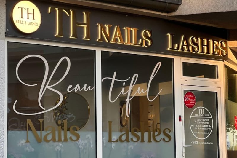 TH Nails & Lashes