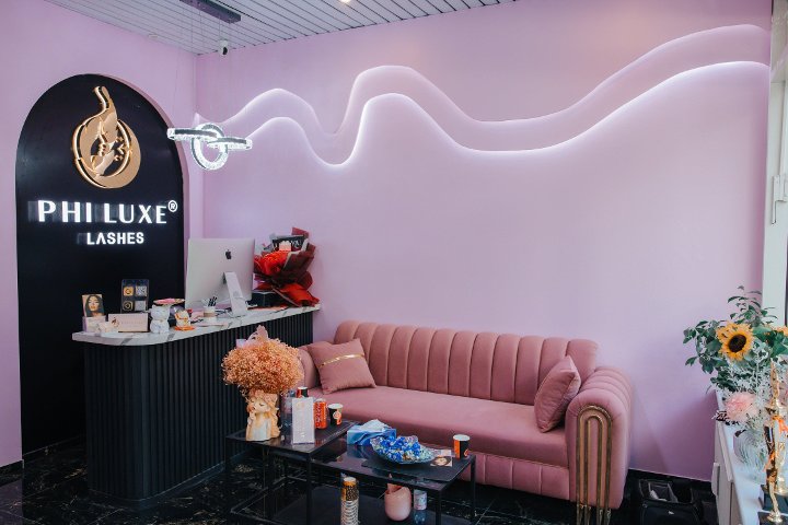 𝐏𝐇𝐈 𝐋𝐔𝐗𝐄 𝐋𝐀𝐒𝐇𝐄𝐒®️ Lichtenberg - Professional Lash Extensions