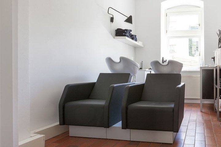 AVA Friseursalon - Kreuzberg