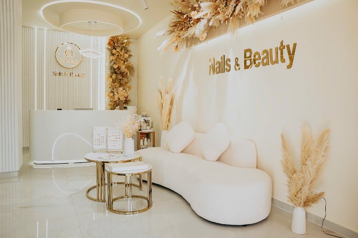 One Nails – Nagel & Lashes Reinickendorf