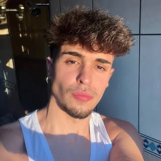 @daamiaanx