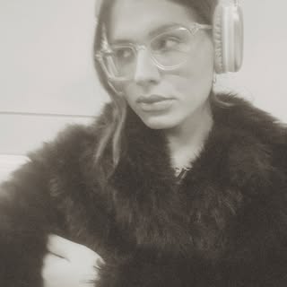 @akagirlblogger