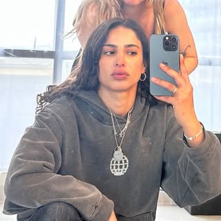 @justmontanas