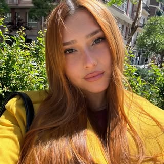@andreaavelascoo