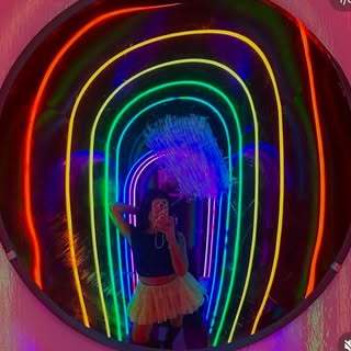 @edenloveseeclark_stylist