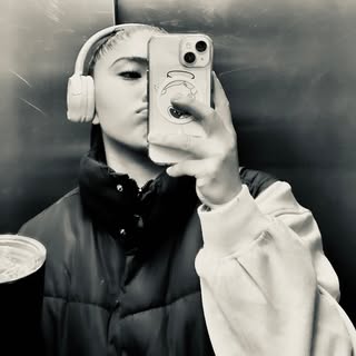 @krysthxn