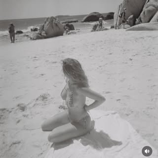 @tazzyasmith