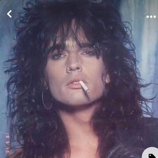 @_jeece__
