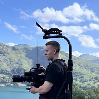 @cinematugrapher