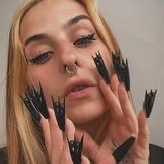 @giulia_oldani_nails