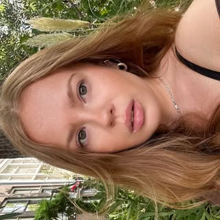 @evehammond3