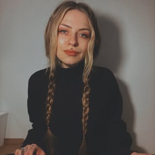 @anna.dmlng