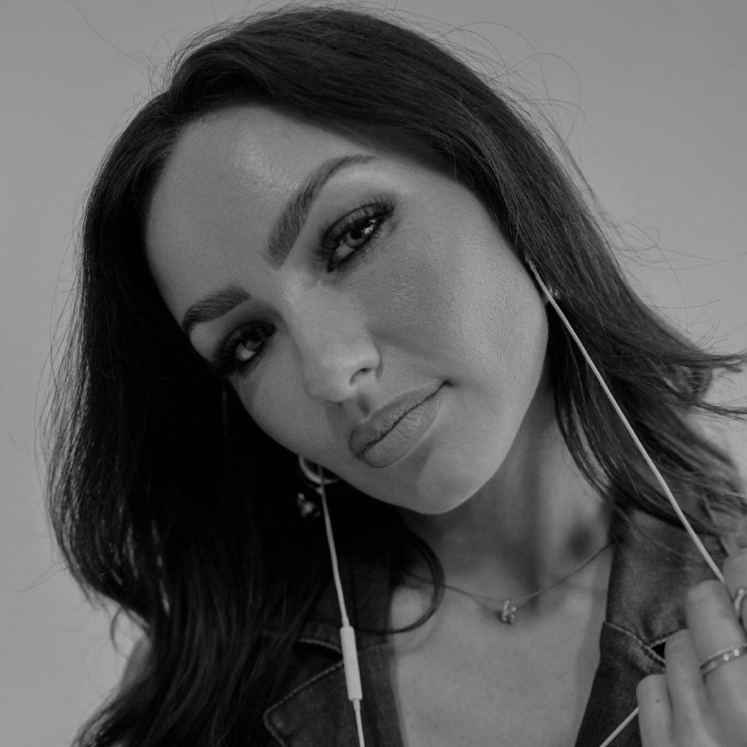 @itskatielondon