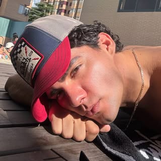 @andresmir