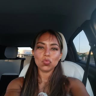 @laurell____