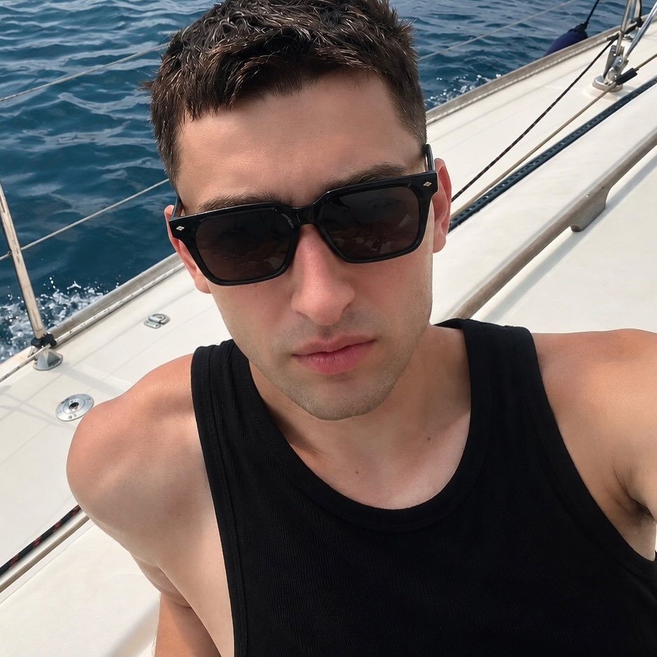 @maxzubashych