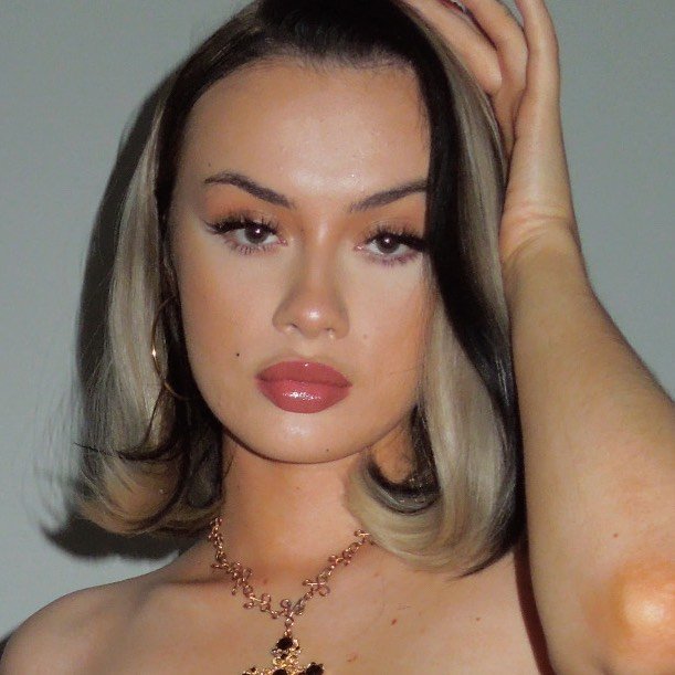 @alizzieeee