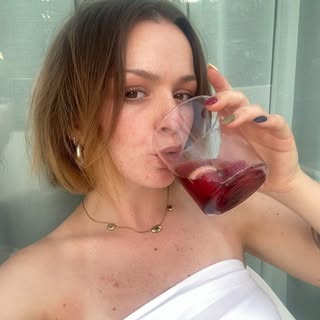 @ellinabarfoot