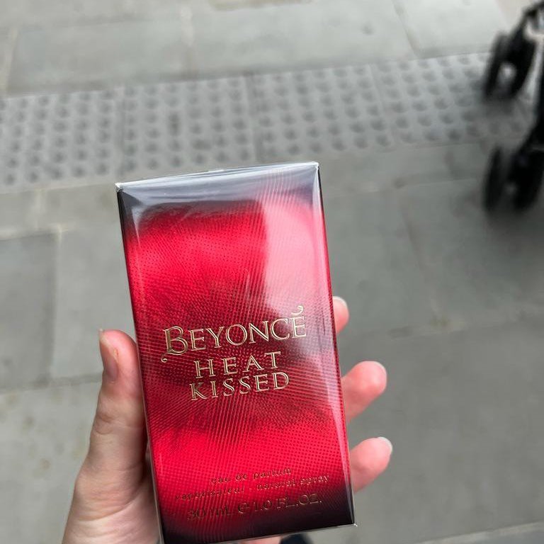 @charityshopgay