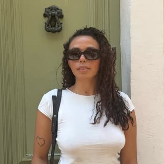 @delfinaargaranaz