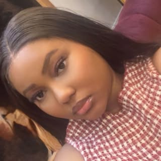 @awele_uchidiuno