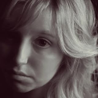 @adelleactress