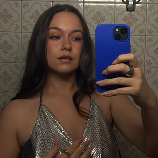 @laauux_