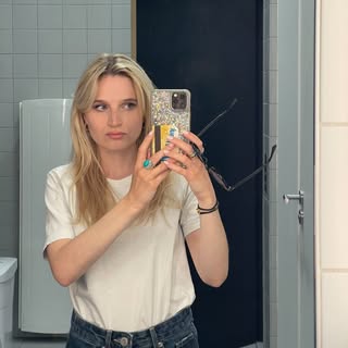 @vickykramer