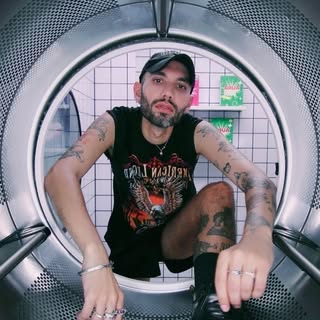@satanic_gemini_
