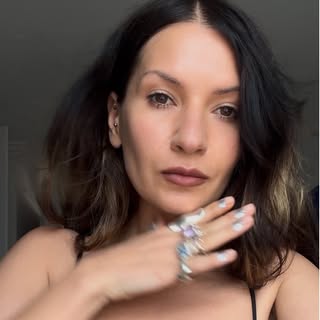@the.fingersofgod