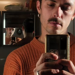 @theosnz